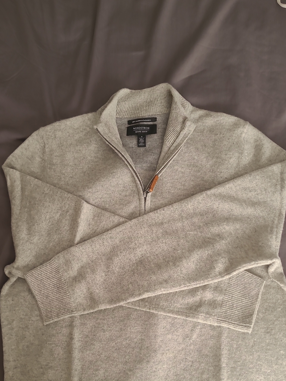 Nordstrom Men’s Light Gray Zip-Up Sweater